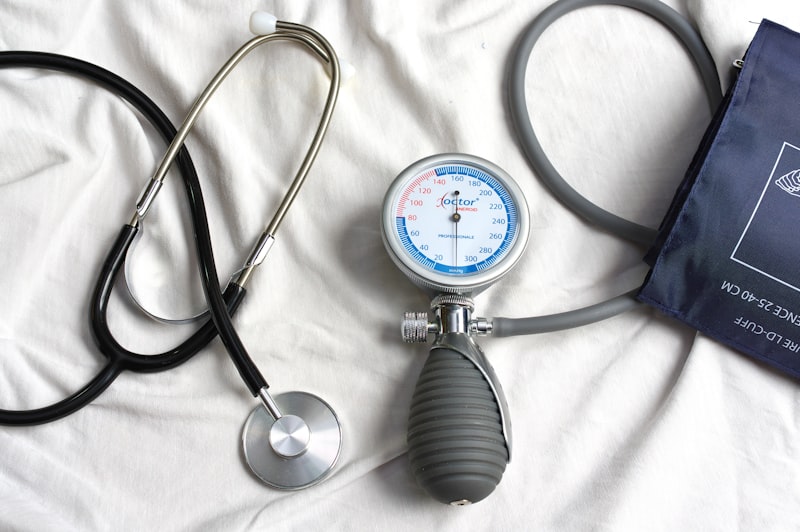 Stiller's Sign: Detecting Silent Arterial Risks