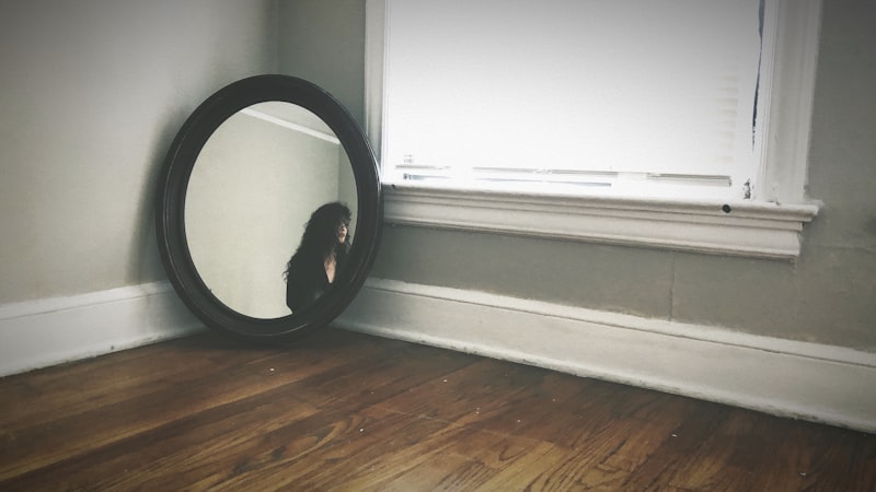 Counteridentification: Mastering the Analyst's Subconscious