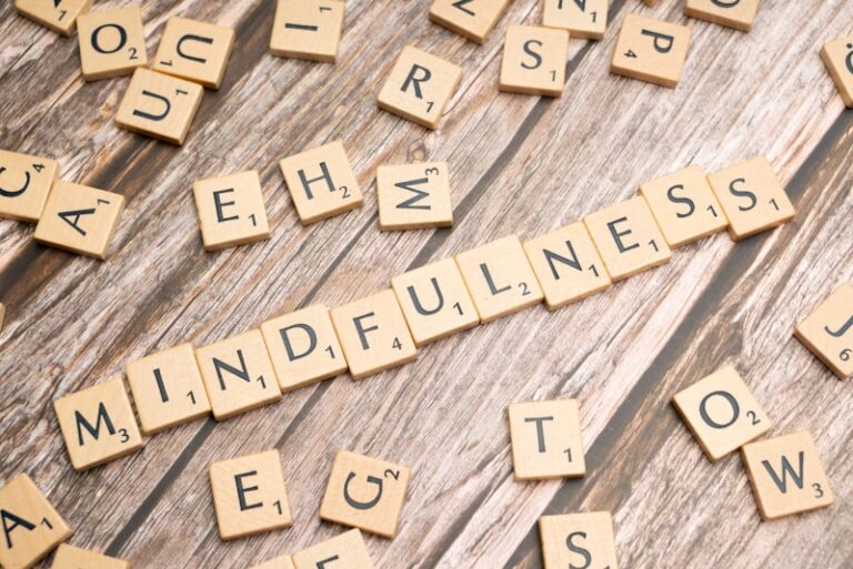 Dehypnosis: Unlocking Calm Through Guided Mental Clarity
