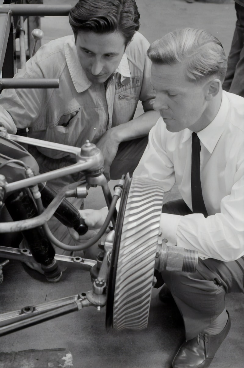 Rotary Pursuit: Mastering the Science of Motor Precision