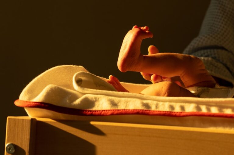 Stance Reflex: The Foundation of Early Human Development