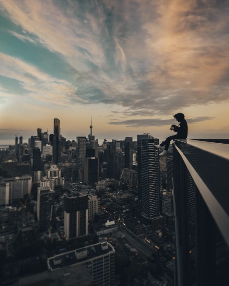Urban Psychology: How City Life Shapes Your Mind