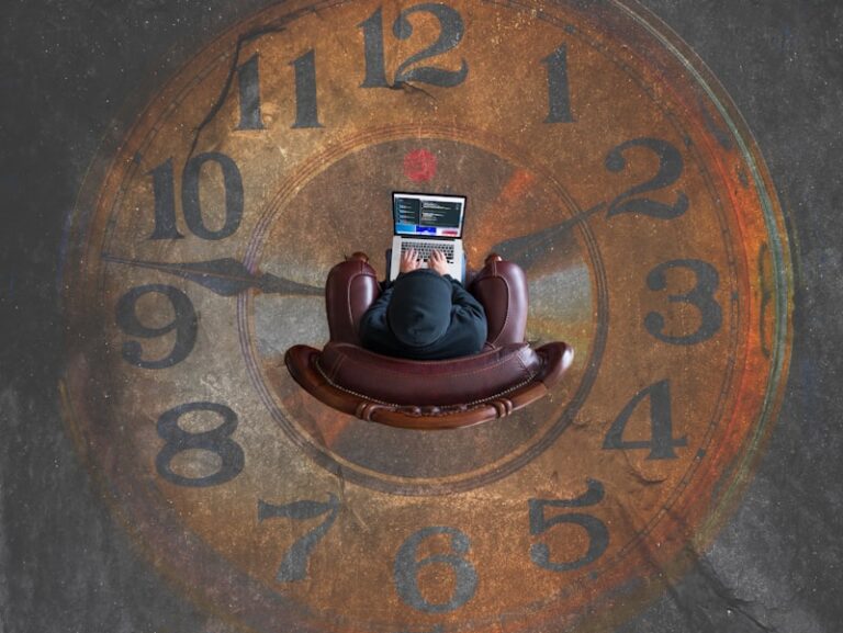 Delay Conditioning: Mastering the Timing of Learned Habits