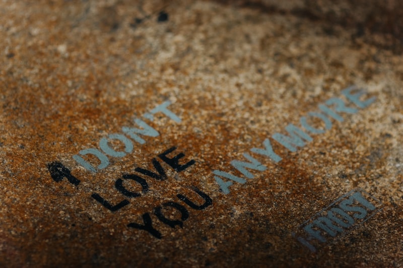 Dismissive Attachment: Why You Push Love Away