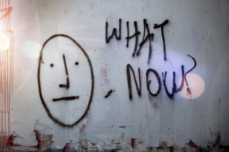 Folie à Deux: When Delusions Become Contagious