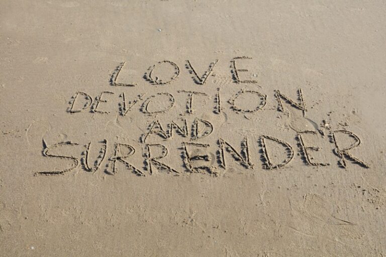 Simenon's Syndrome: The Illusion of Forbidden Love