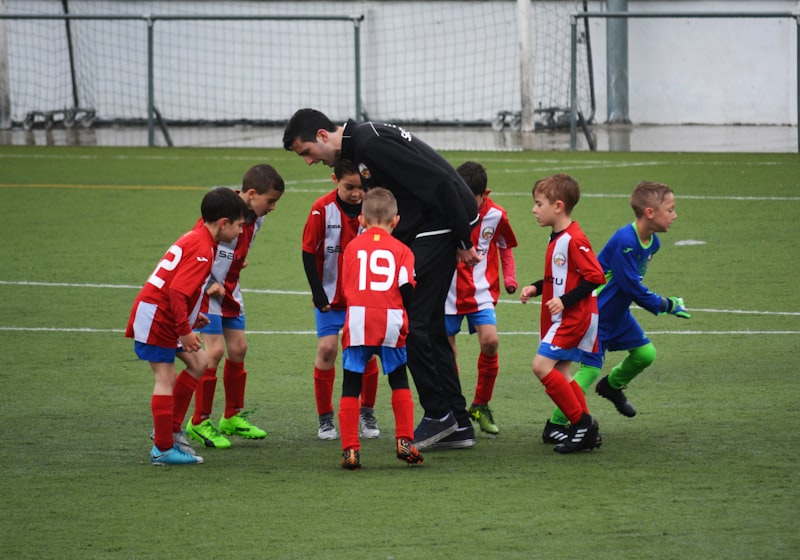 Youth Sports Coaching: Building Resilient Young Athletes