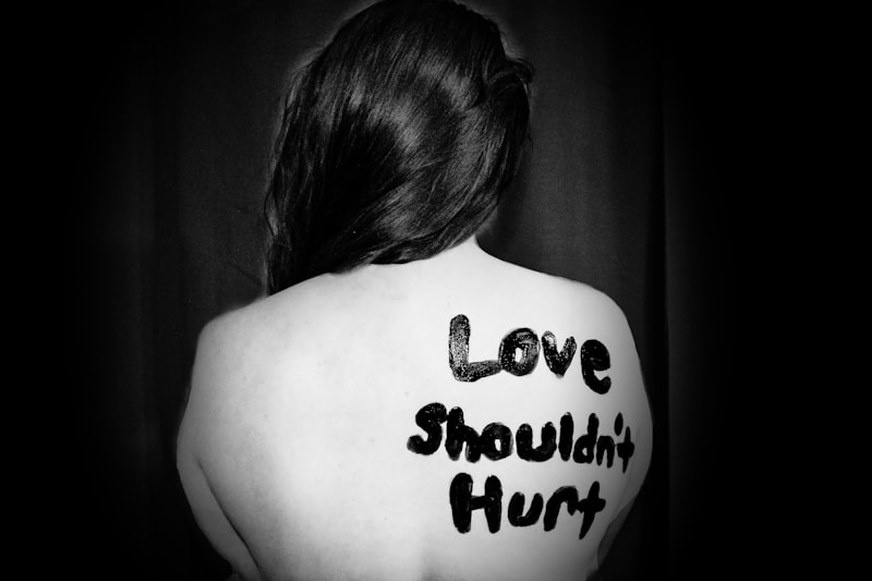 Love Withdrawal: The Pain of Emotional Detachment