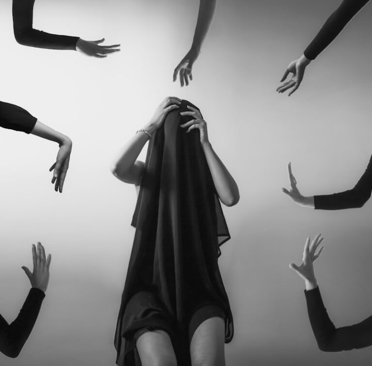 Dependent Personality Disorder: Breaking Free from Clinging
