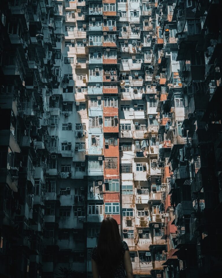 Urban Psychology: How City Living Rewires Your Mind