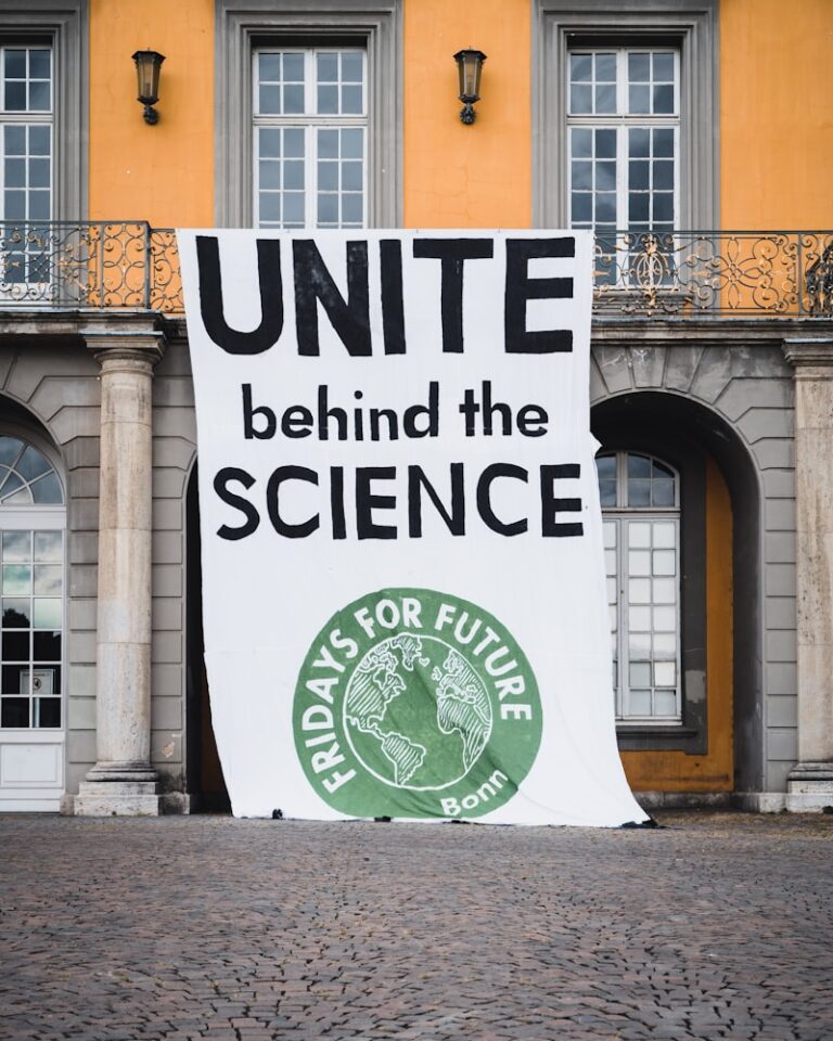 Behavioral Science: Uniting Minds for Collective Impact