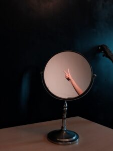 The Distorting Mirror: Unmasking Your Hidden Cognitive Biases