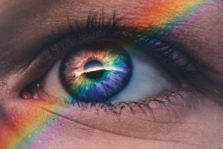 Trichromatic Theory: How Your Eyes Decode the Spectrum