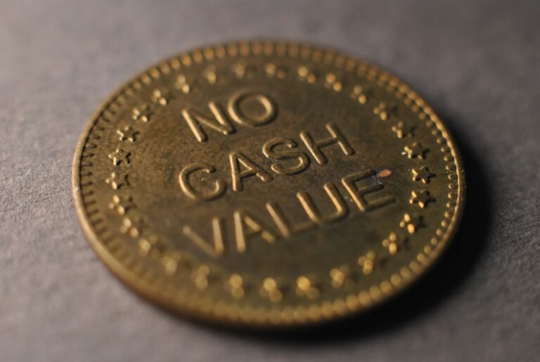 Price-Quality Heuristic: Why We Value Expensive Goods