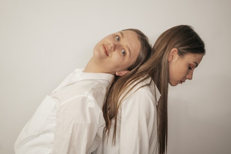 Anaclitic Personality: The Psychology of Leaning on Others