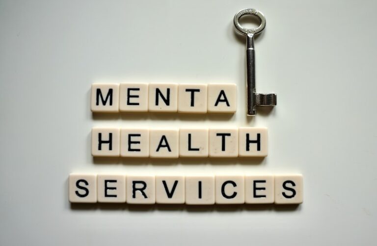 Anticholinergics: How Meds Reshape Your Mental State