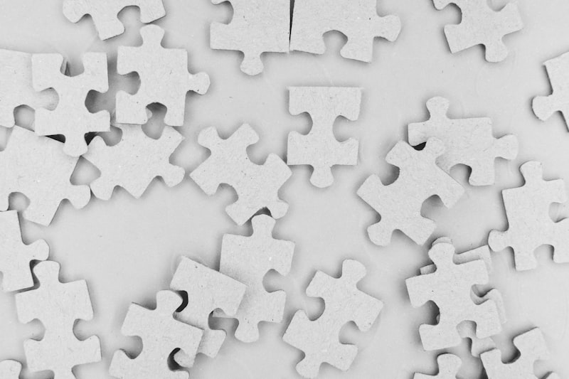 Cognitive Engagement: The Psychology of Puzzle Boxes