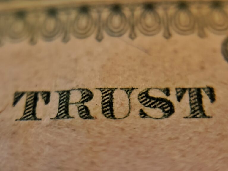 Expert Fallacy: Why Your Trusted Advisors Are Often Wrong