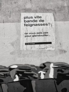 Folie à Deux: When Delusions Become Contagious