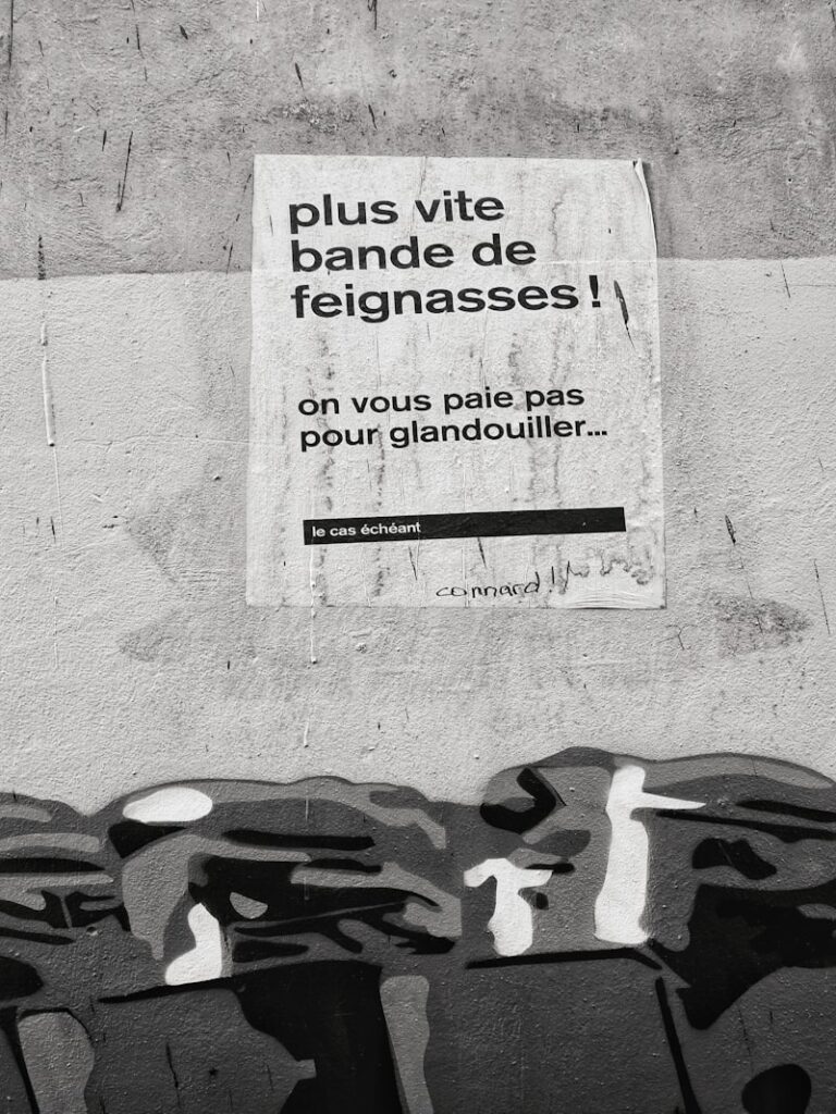 Folie à Deux: When Delusions Become Contagious