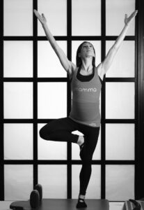 Isotonic Contraction: The Physics of Mindful Movement