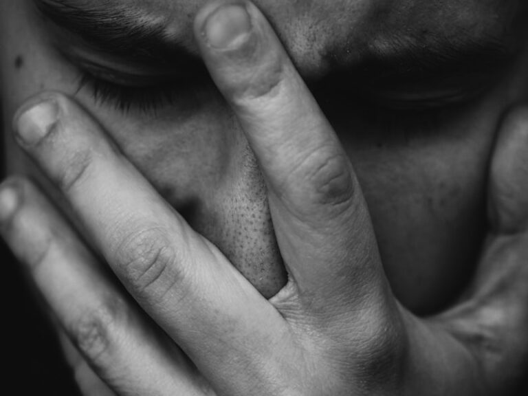 Menorrhagia: The Hidden Psychological Toll of Chronic Pain