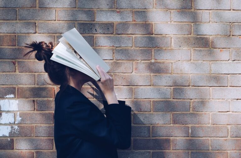Mindblindness: Why We Struggle to Read Others