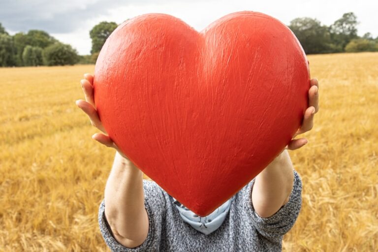 Misattribution of Arousal: Why Your Heart Misleads You