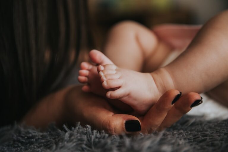 Mother Surrogate: The Science of Nurturing Beyond Biology