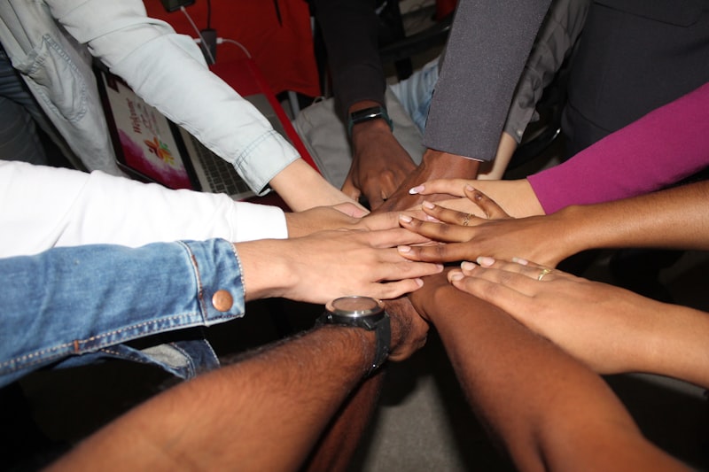 Multicultural Counseling: Bridging Diverse Human Worlds