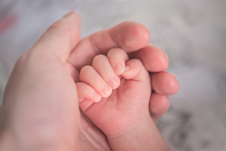 Neonatal Reflexes: Understanding Early Infant Growth