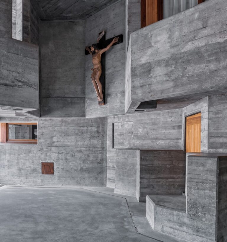 Opinionaires: Mapping the Architecture of Human Belief