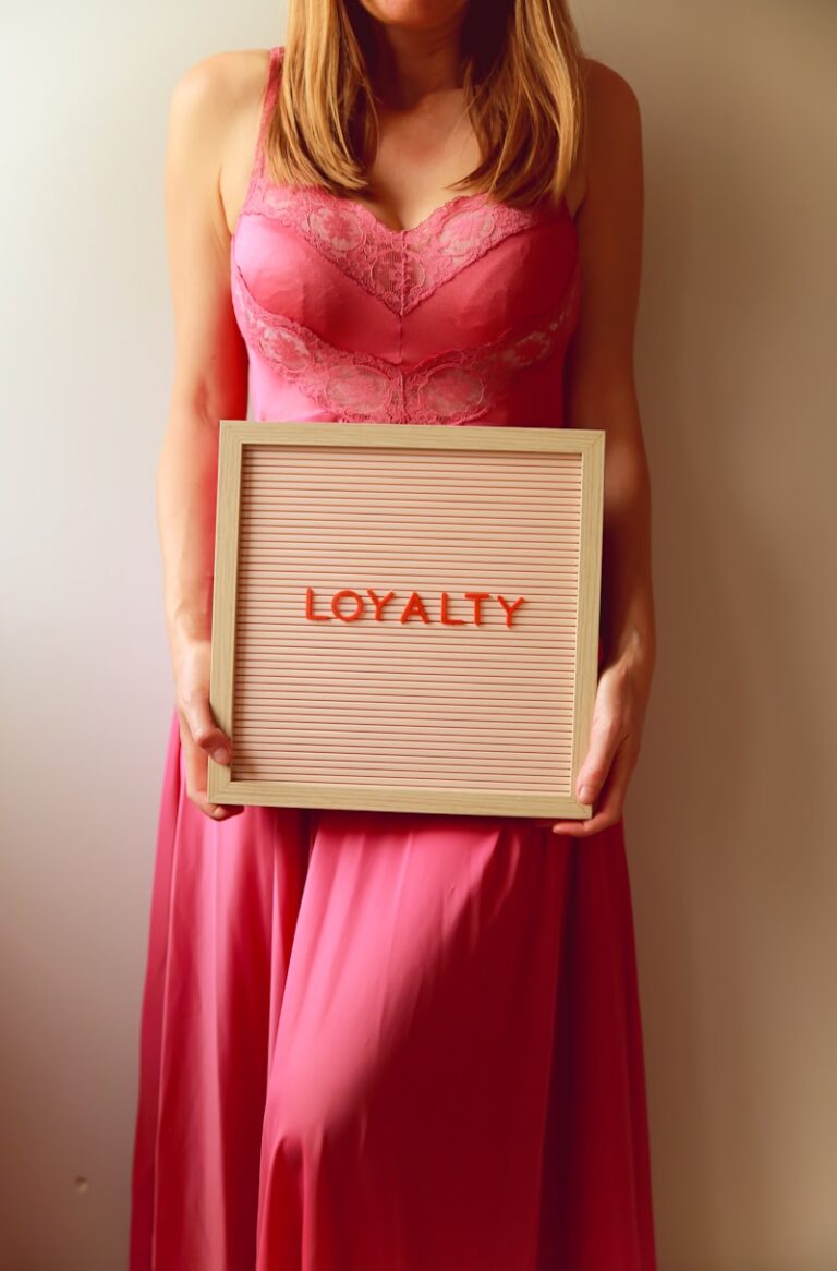 Organizational Commitment: Cultivating Lasting Loyalty