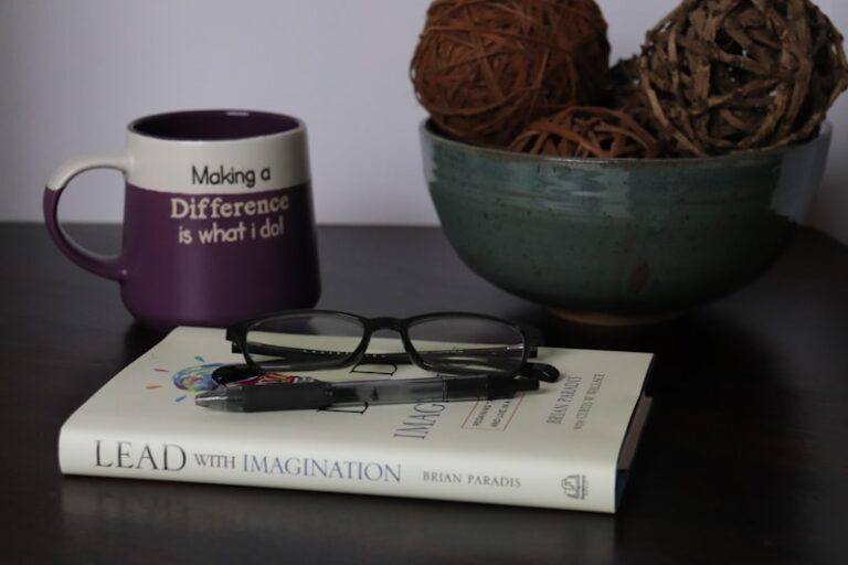 Organizational Psychology: Decentralize for Better Growth