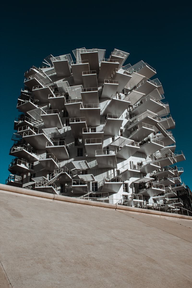 Real-Simulator Model: Decoding the Architecture of Thought