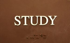 Single-Blind Studies: Neutralizing Bias for True Results