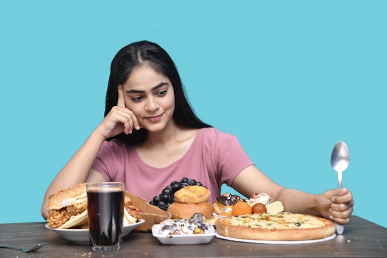 Tachyphagia: How Rapid Eating Affects Your Mental Well-being