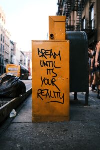 Umwelt: How Your Mind Constructs Reality