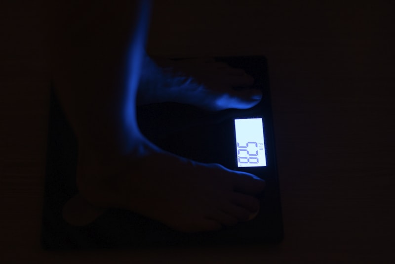 Visual Adaptation: Measuring Sensitivity in the Dark