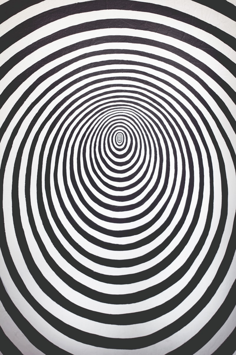 Visual Perception: Unmasking Your Hidden Eye Illusions