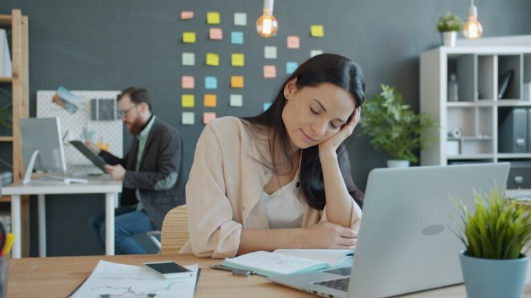 Workplace Absenteeism: Why We Mentally Check Out