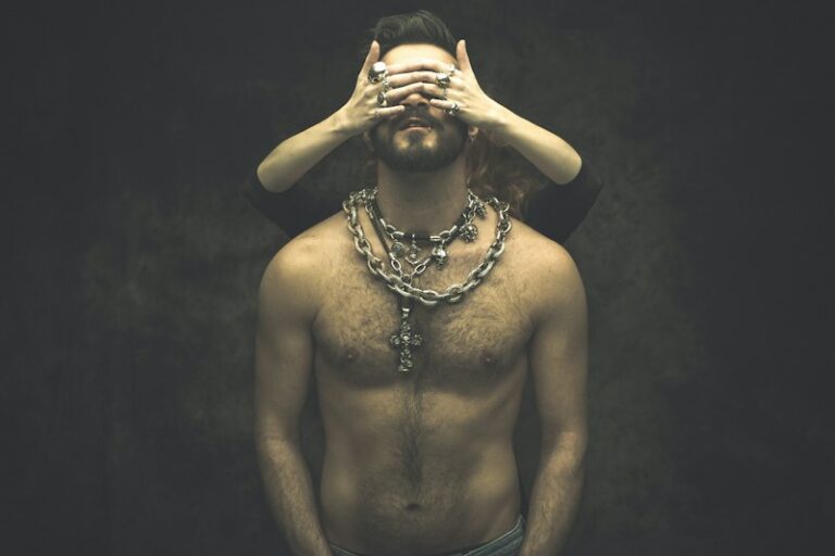 Alpha Male: Debunking the Myths of Dominance
