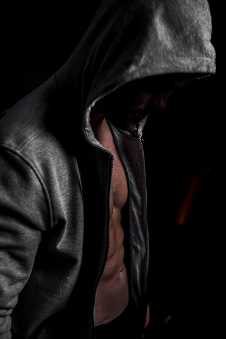 Body Dysmorphia: The Hidden Drivers of Steroid Use