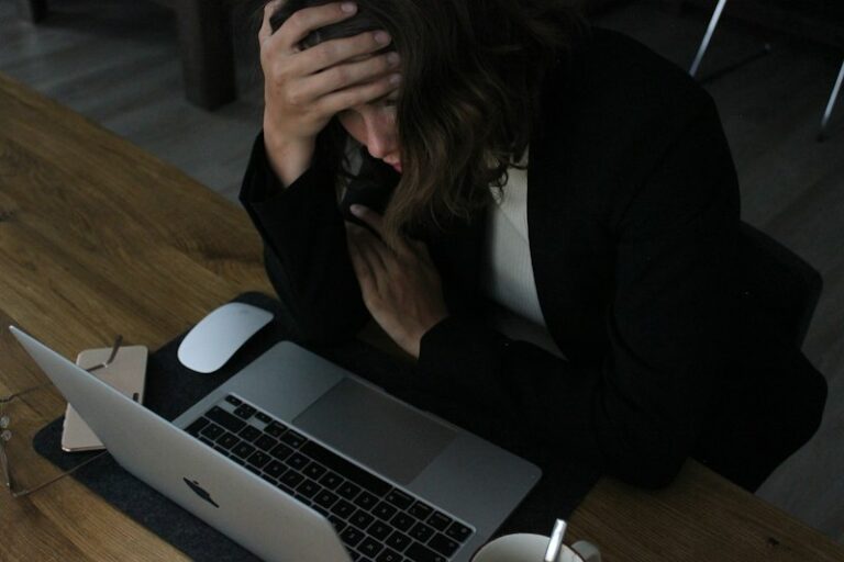Cognitive Load: Beat Burnout and Reclaim Your Mental Focus