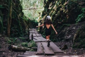 Consumer Behavior: Testing Real Choices in the Wild
