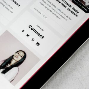Digital Self-Disclosure: Why We Share Our Stories Online