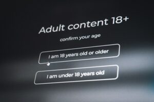 Digital Support Groups: Healing in the Virtual Age