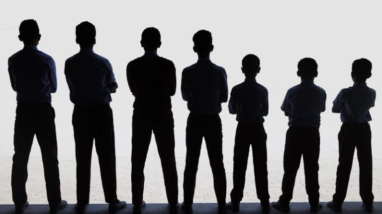 Expert Power: How Authority Shapes Human Influence