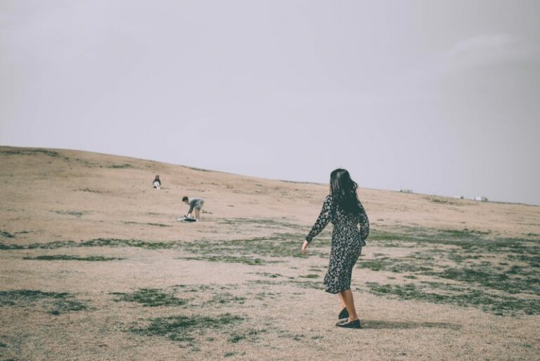 Field Dependence: How You Perceive Your Reality