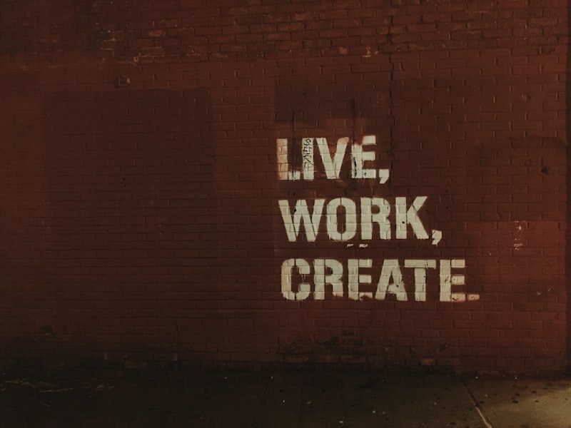 Job Characteristics: Design Work That Sparks Motivation